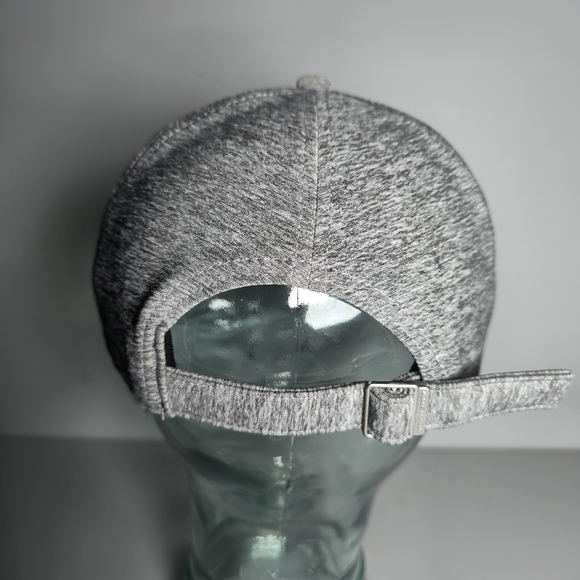 Under Armour Twisted Renegade True Grey Heather Woman Adjustable 90% Polyester - Picture 14 of 15